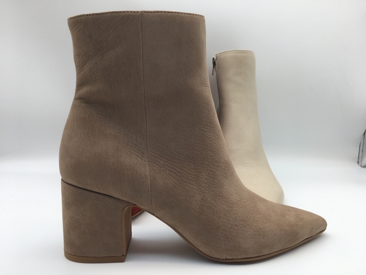 sepatu bot tumit kaki runcing wanita, kulit sapi suede nappa lembut dengan ritsleting YKK, tumit kayu solid dengan sol karet