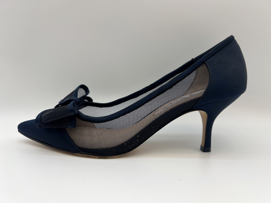 SGS Womens Kulit Sepatu Bernapas Hitam Menunjuk Toe Heels Tertutup Dengan Mesh Butterfly