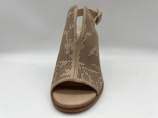 Sepatu Kulit Suede Coklat / Beige Open Toe Round Toe Sandal Tumit Stiletto
