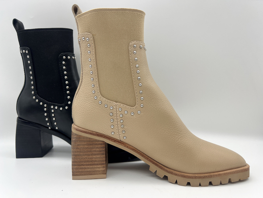 Sepatu Bot Wanita Kulit Sapi Lembut Tan, Sepatu Bot Wanita dengan kancing poros dalam logam, tumit abs persegi, Outsole TPR dengan lateks yang bisa dipakai