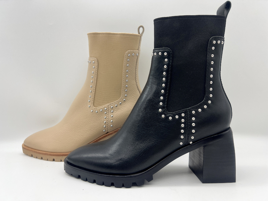 Sepatu Bot Wanita Kulit Sapi Lembut Tan, Sepatu Bot Wanita dengan kancing poros dalam logam, tumit abs persegi, Outsole TPR dengan lateks yang bisa dipakai