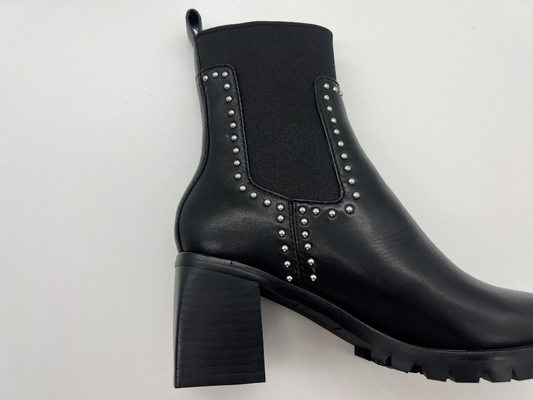 Sepatu Bot Wanita Kulit Sapi Lembut Tan, Sepatu Bot Wanita dengan kancing poros dalam logam, tumit abs persegi, Outsole TPR dengan lateks yang bisa dipakai