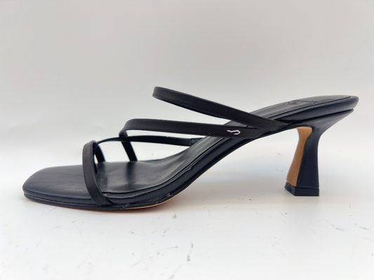 Sandal Wanita Musim Panas Lembut Hitam Wanita Ujung Terbuka Sepatu Hak Rendah