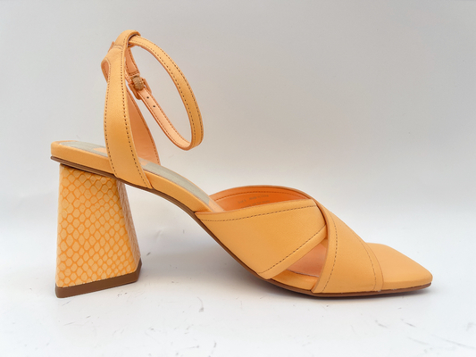 Orange Heeled Leather Square Toe Sandal ODM / OEM Womens Cross Strap Slippers