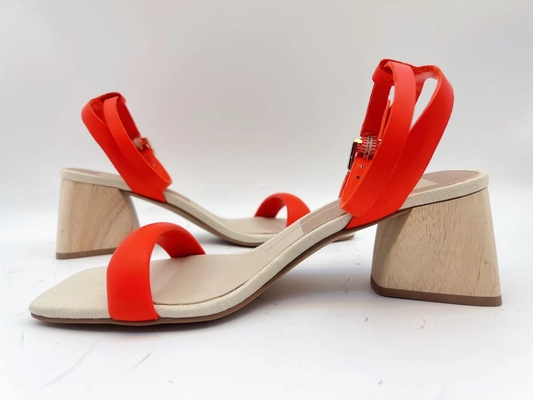 Sandal Kulit Lembut Wanita Oranye Tali Tunggal Kaki Terbuka Dengan Bagian Atas Kulit Nappa Lembut