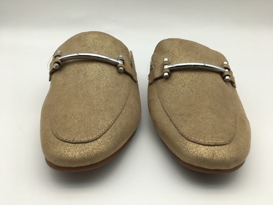 Closed Toe Soft Ladies Sandal Perunggu Kulit Asli Dengan Gesper Persegi Sliver