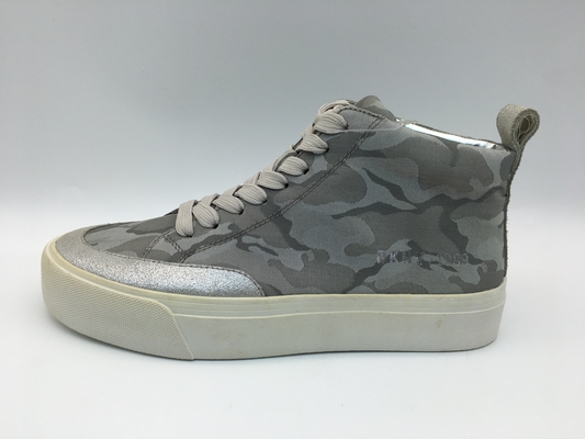 Sepatu Olahraga Wanita Lt Grey High Top Sepatu Basket Nyaman Non Slip
