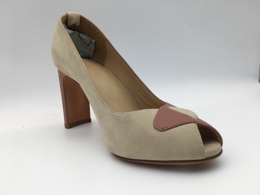 Sepatu Kulit Wanita Suede ODM OEM Dengan Peep Toe Heels