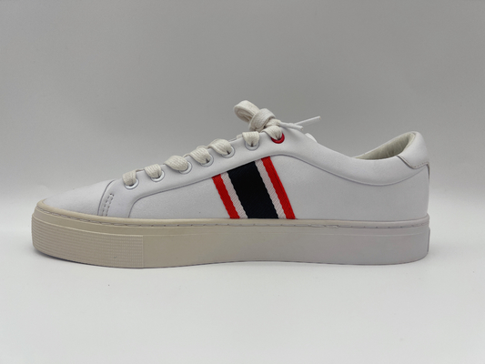 Sepatu Olahraga Anti Selip Bergaya Putih Sepatu Tenis Kulit Wanita Putih