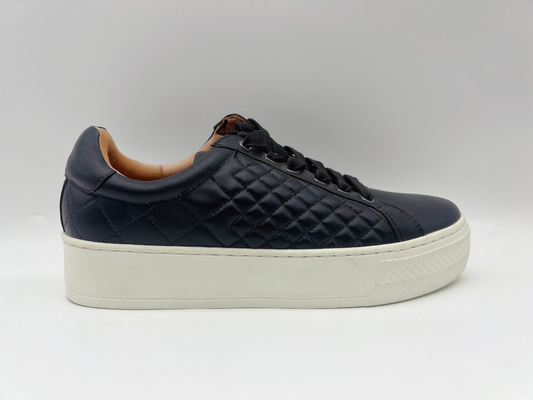 Leisure Womens Flat Leather Shoes Dengan Outsole Karet Putih Non Slip