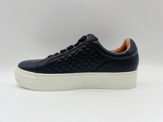 Leisure Womens Flat Leather Shoes Dengan Outsole Karet Putih Non Slip