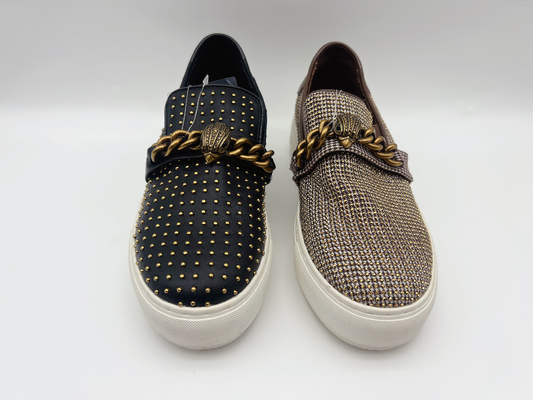 Sepatu Kulit Datar Wanita Tahan Lama Kasual Hitam Kustom Dengan Cincin D Logam