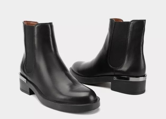Logo dan Ukuran yang Disesuaikan, Sepatu Bot Pendek Kulit Wanita Bernapas Coklat Dan Hitam
