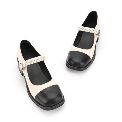 Round Head Wrap Toe Womens Leather Flat Shoes Hitam Dan Putih Jahitan