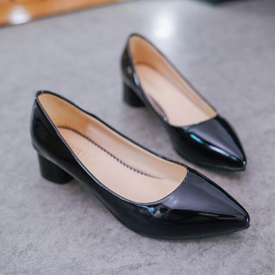 Musim Semi Sepatu Tunggal Runcing Wanita Sepatu Hak Tinggi4cm Kulit Atas Pompa Kantor Bisnis Tumit Rendah Wanita
