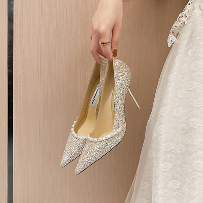 Musim Semi Pernikahan Pumps Wanita Emas Mengkilap Kristal Mutiara Sepatu Kulit Domba Sepatu Hak Tinggi Wanita Tumit Tipis