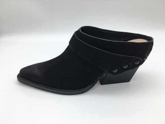 Closed Toe Wedge Womens Leather Dress Shoes Lembut Two Tone Full Wrap Upper
