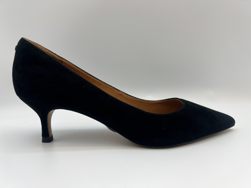 Sepatu Dress Hak Rendah Hitam Nyaman Wanita Ujung Tertutup Sepatu Kulit Suede Lembut Hitam